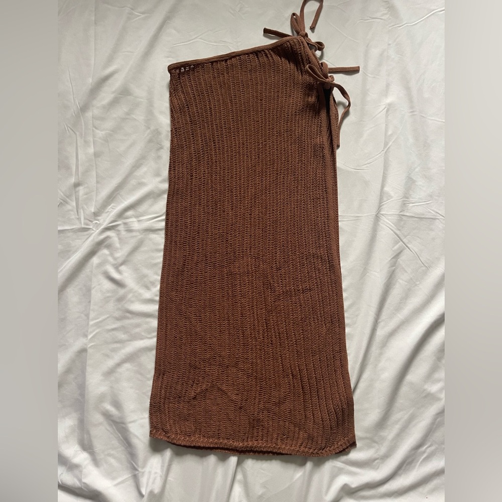 brown knit skirt for summer with ties and slit